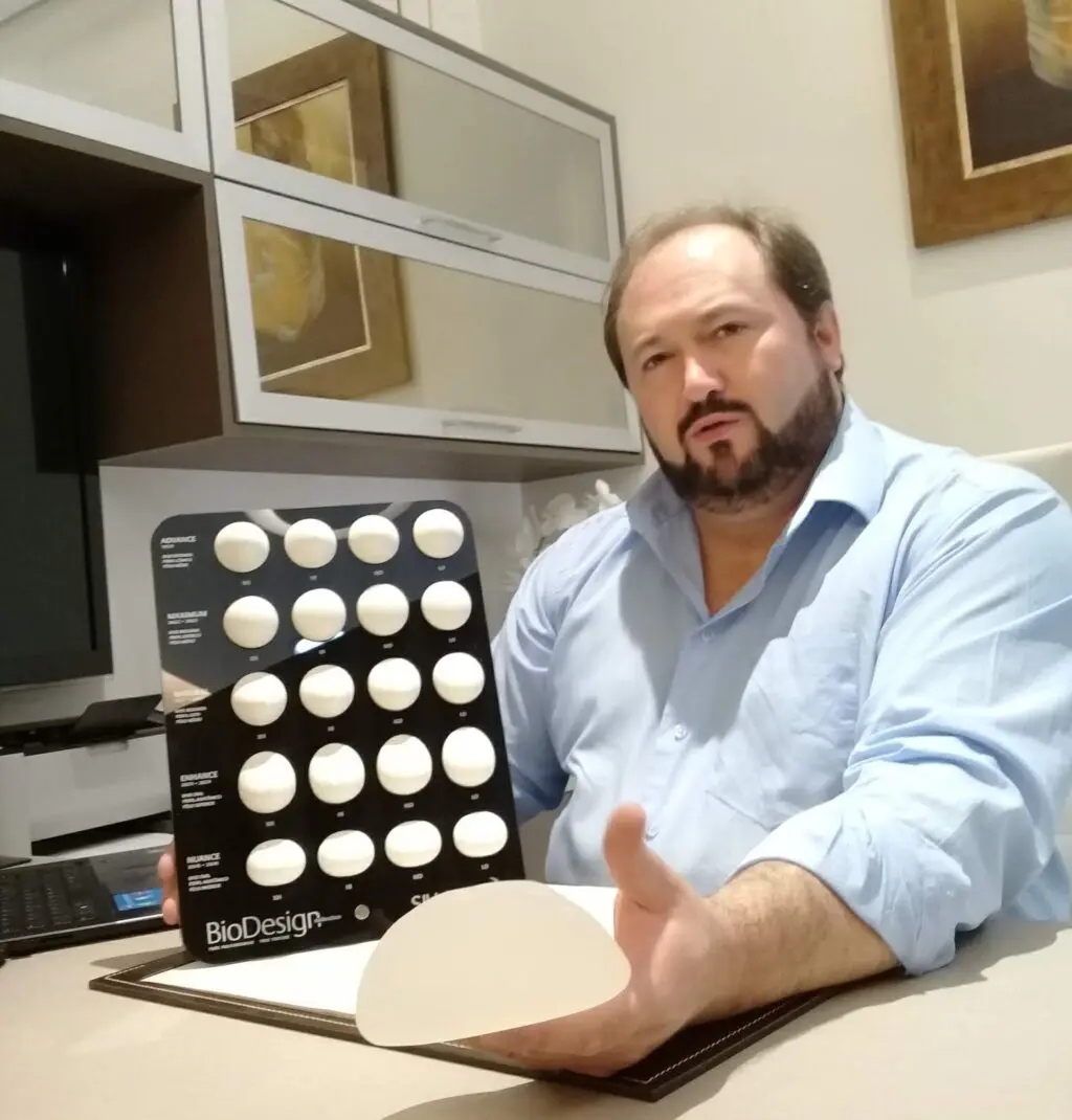 Samir Eberlin - cirurgião plástico.