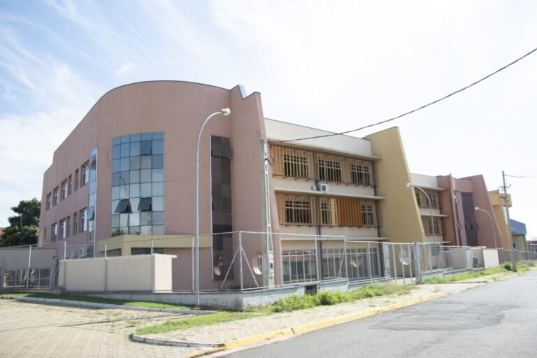 ETEC Escola Técnica Estadual de Nova Odessa arquivo