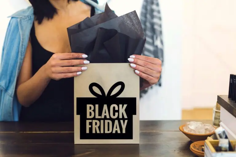 black-friday5-canva