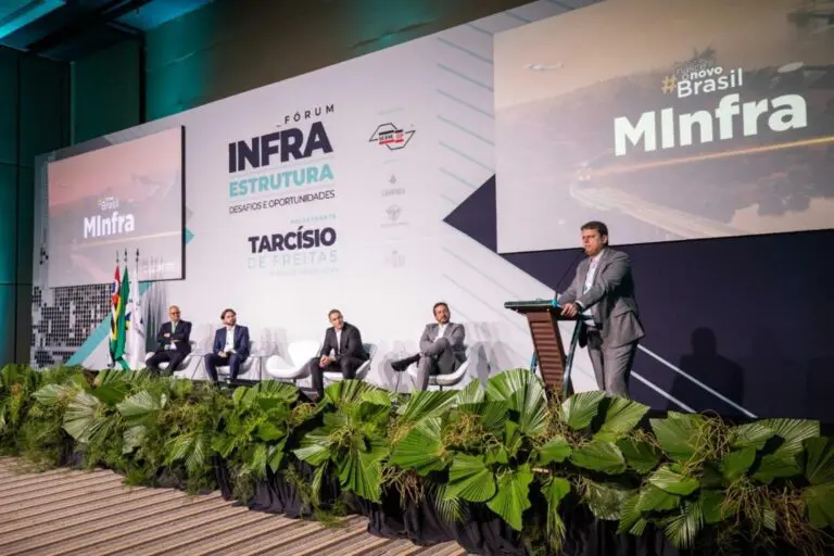 Evento_Ministro_TarcisioFreitas_Crédito_SindusCon-Sp-Regional Campinas