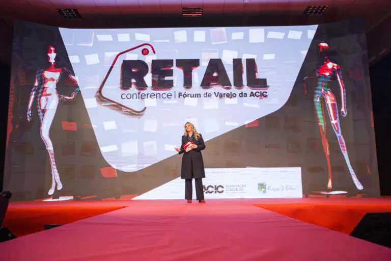 11-7-22-Adriana-Retail2019