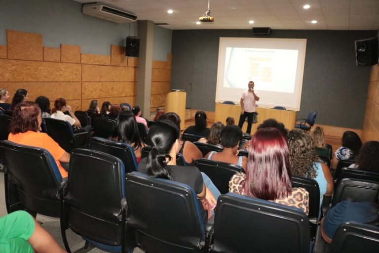 Palestra sobre autismo com cuidadoras Educação PMNO 2023-01-26 (3)