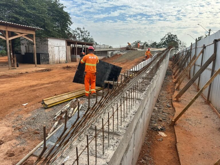 16.08 CONSTRUCAO DO VIADUTO NOVA EUROPA