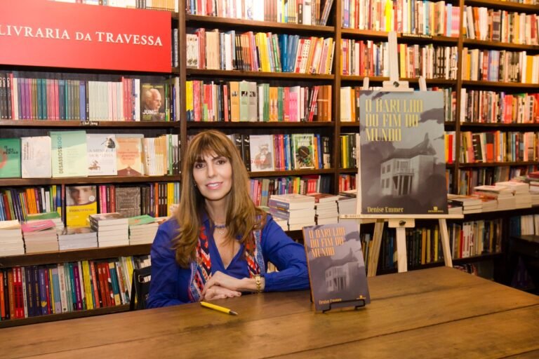 2023 - Denise Emmer - FOTO LANÇAMENTO BARULHO