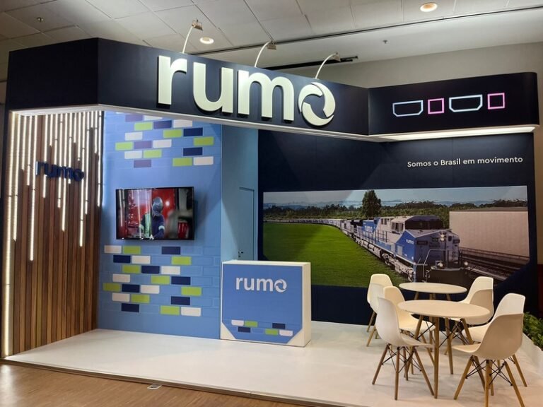 de9b2d11dfeadbc25e0f3c4c4d1698a0low