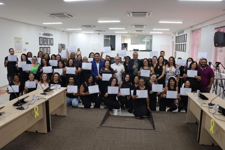 20.09 AGENTE DE SAUDE CONCLUEM FORMACAO TECNICA