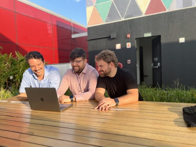 SIMBI-Esquerda-Direita-Mathieu-Tadeu-Raphael