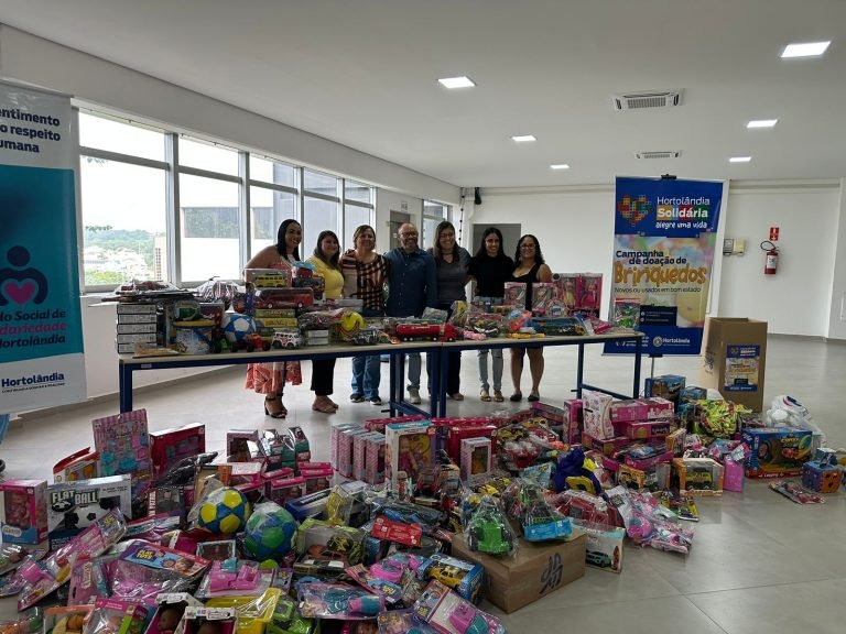 26.10.2023 FUNDO SOCIAL DE HORTOLANDIA RECEBE CERCA DE 500 BRINQUEDOS DOADOS PELA CAMARA MUNCIPAL