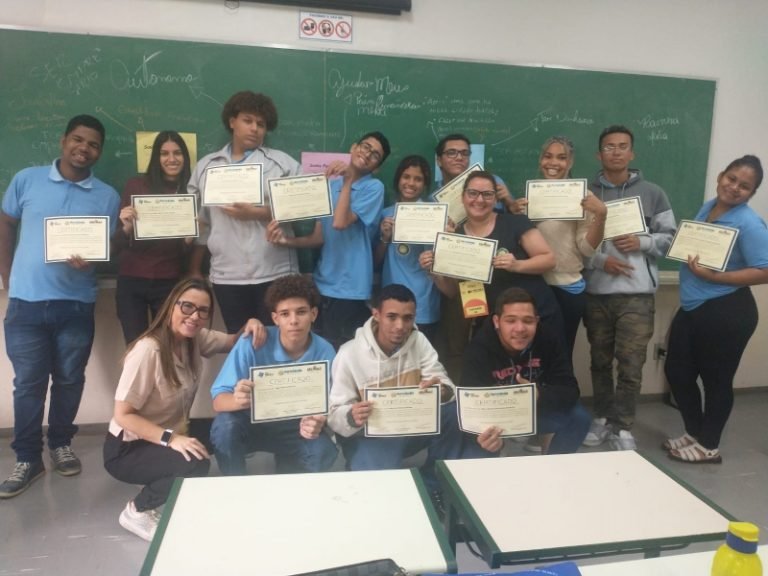 3b249fb08160d655a60a0ab76a195af7_L