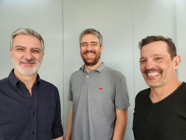 Esquerda-para-direita-Mauricio-Gallian-Daniel-Ribeiro-e-Ricardo-Franken