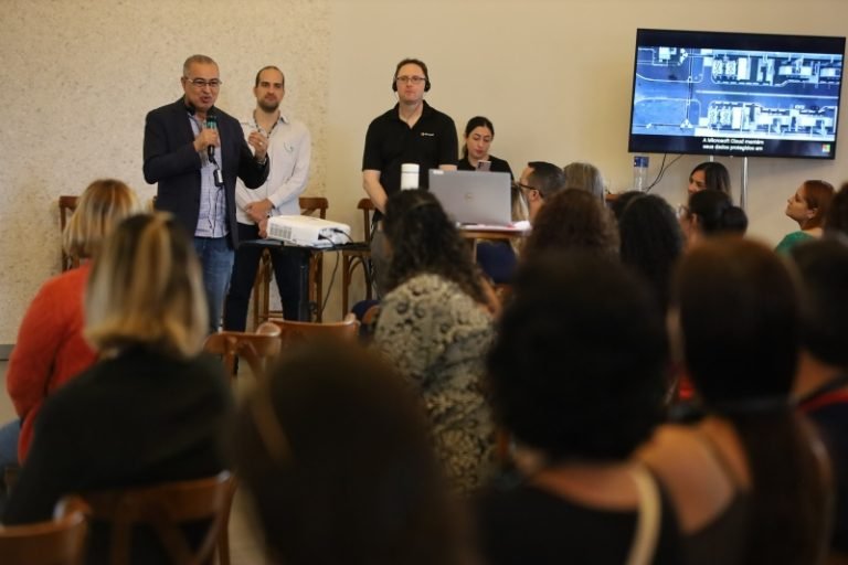 506a019741f1254db0ebd21546652ccb_L