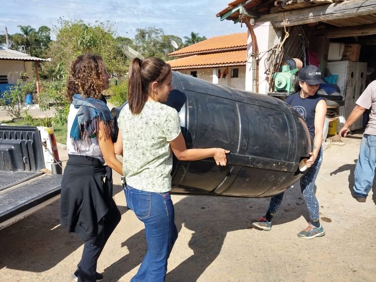 Entrega dos biodigestores para as famílias da zona rural de Socorro. Foto Prefeitura de Socorro