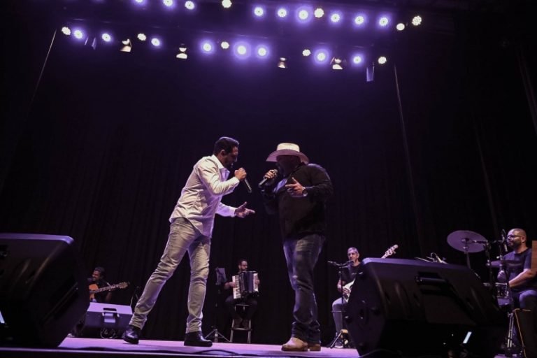 5ab4d7abeaefb5637daec0612365ef54_L