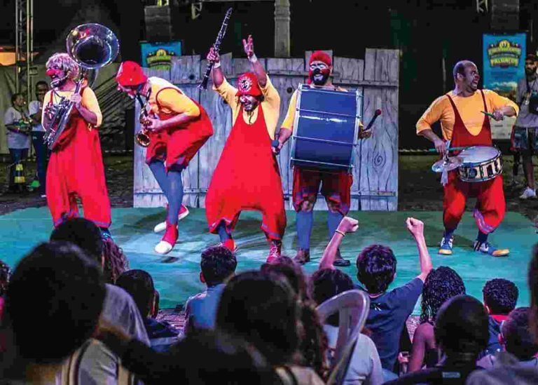 PALOMBAR foto 10 anos 4 - foto Tereza Radhakrisna Steil