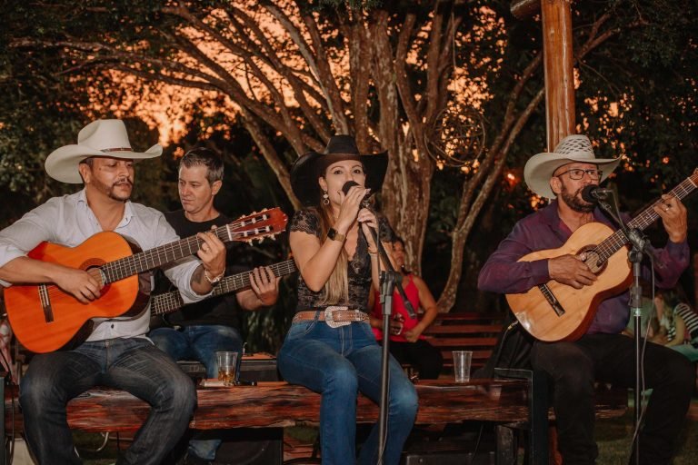 Foto Fabiane & Violeiros