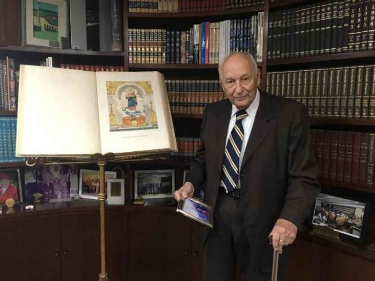 20181005012423745072e Ives 12