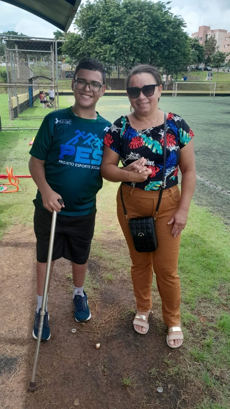 Antonio com a mãe Maria Andrea