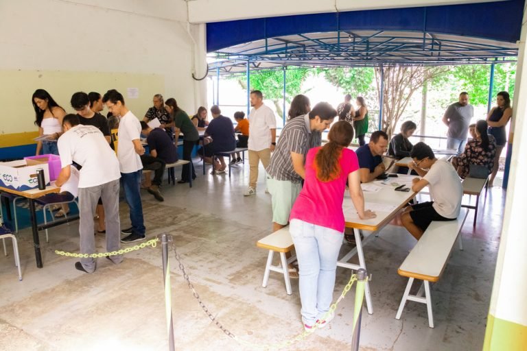 auxílio transporte estudantes inscrições - foto Diego Monarin (1)