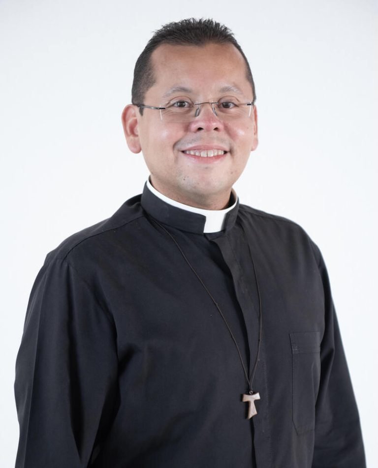 Pe.Leonardo Ribeiro Arquivo-CN (1)