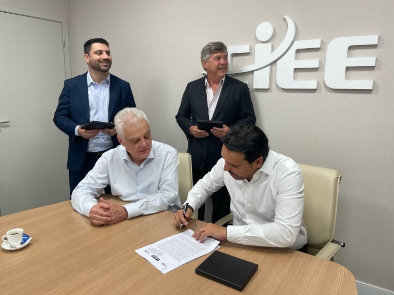 ed15d532-8355-4e3c-a0cc-77babafdb24d