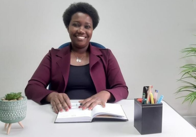 Kelli-Arquivo-Canção-Nova-3 (1) (1)