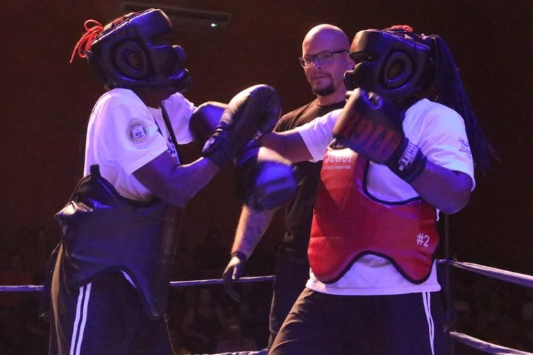 Boxe (1)_Easy-Resize.com (1)