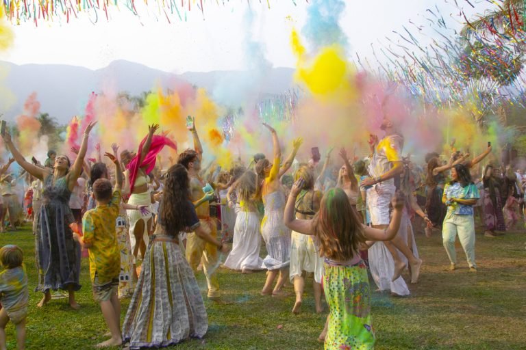 Holi-Creditos-Cristina-Pillegi-cristinapillegi-1-101