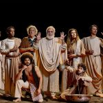 Peça “O JULGAMENTO DE SÓCRATES” realiza circulação por vários equipamentos da Secretaria Municipal de Cultura e Economia Criativa, com dez apresentações gratuitas