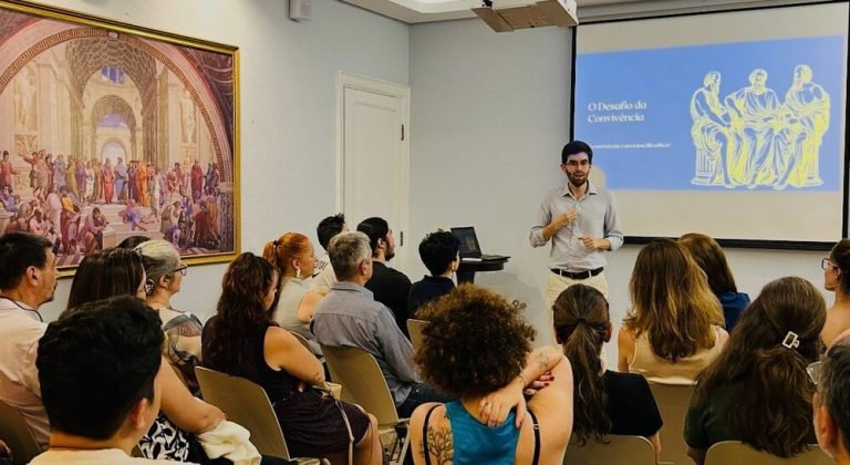 Lucas Penna_Nova Acropoles (1)