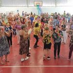 Baile “Marchinhas e Memórias” da Melhor Idade reúne 400 participantes no Centro de Convivência do Remanso