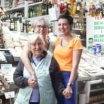 Páscoa inclusiva e completa no Empório Quatro Estrelas: chocolates especiais, bacalhau, azeites e vinhos, além de produtos selecionados para celebrações em família 