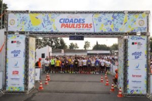 463561_1196056_circuitopaulistavalinhos_marcellofim255_web_