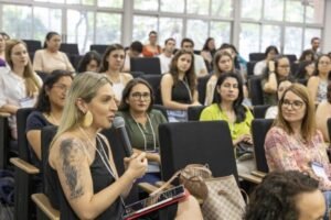 imagem 3 - juliana OEI