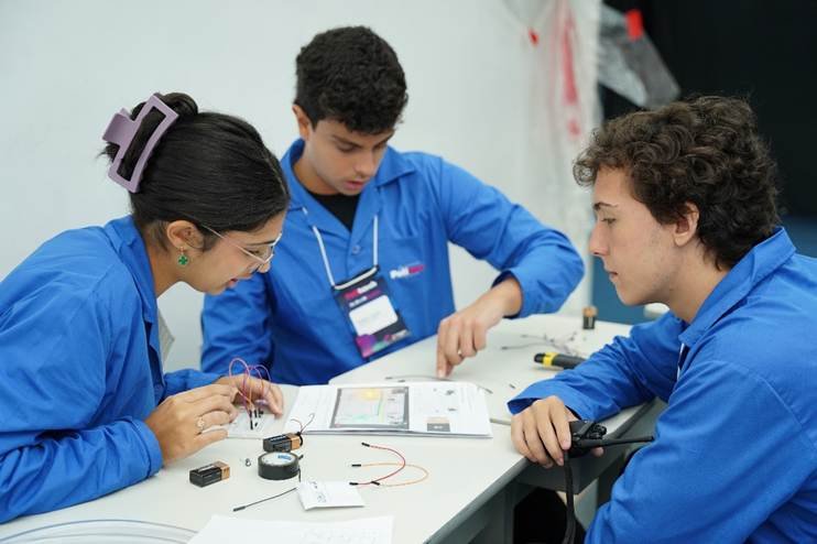 0e7d08e45c0d145138c40a28109d2e43low