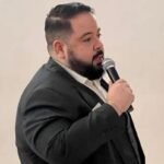 Dólar em queda e melhora do humor com a evolução das negociações no Oriente Médio: o que fazer com minha carteira?