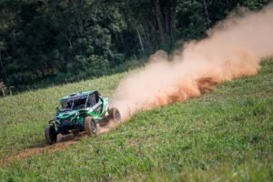 465544_1202523_atuais_campeAues_do_rally_minas_brasil__rodrigo_varela_e_matheus_mazzei_web_