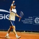 Livas Damazio vence na estreia em Cuiabá (MT) e marca seu primeiro ponto no ranking profissional, aos 16 anos