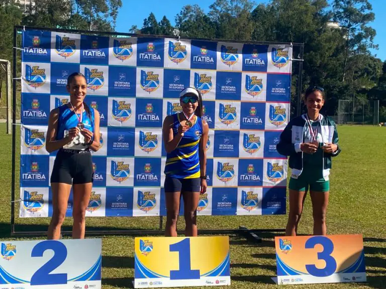 Marina Malachias, campeã da prova dos 5.000 metros rasos - foto divulgação
