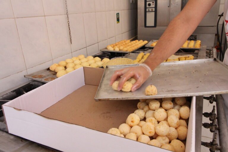 17-08-2026 CAFÉ COM PREFEITO PÃO DE QUEIJO FOTO 1