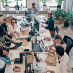 Apelidos no trabalho deixam de ser brincadeira e entram na mira da Justiça