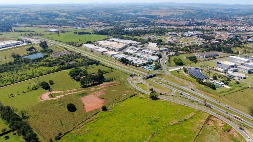 Terreno da Nova Rodoviária de Jaguariúna - foto Thiago Carvalho (1)