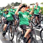 Mais de mil participantes do “Vem de Bike” deste domingo (20/09) lotaram as ruas do percurso 
