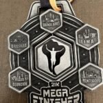 Mega Finisher celebra novos brasileiros Mega Legends em Assunção, no Paraguai 