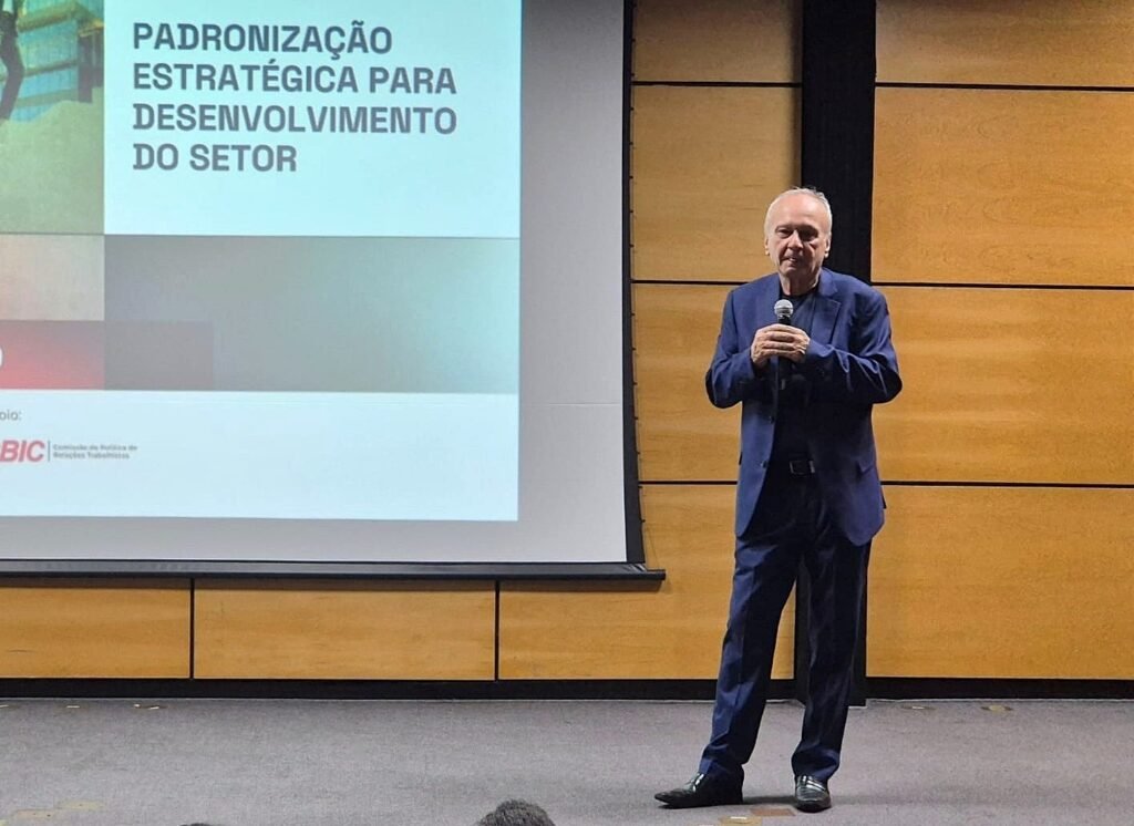 Marcio Benvenutti_Empregos_Crédito_RonconGracaCom